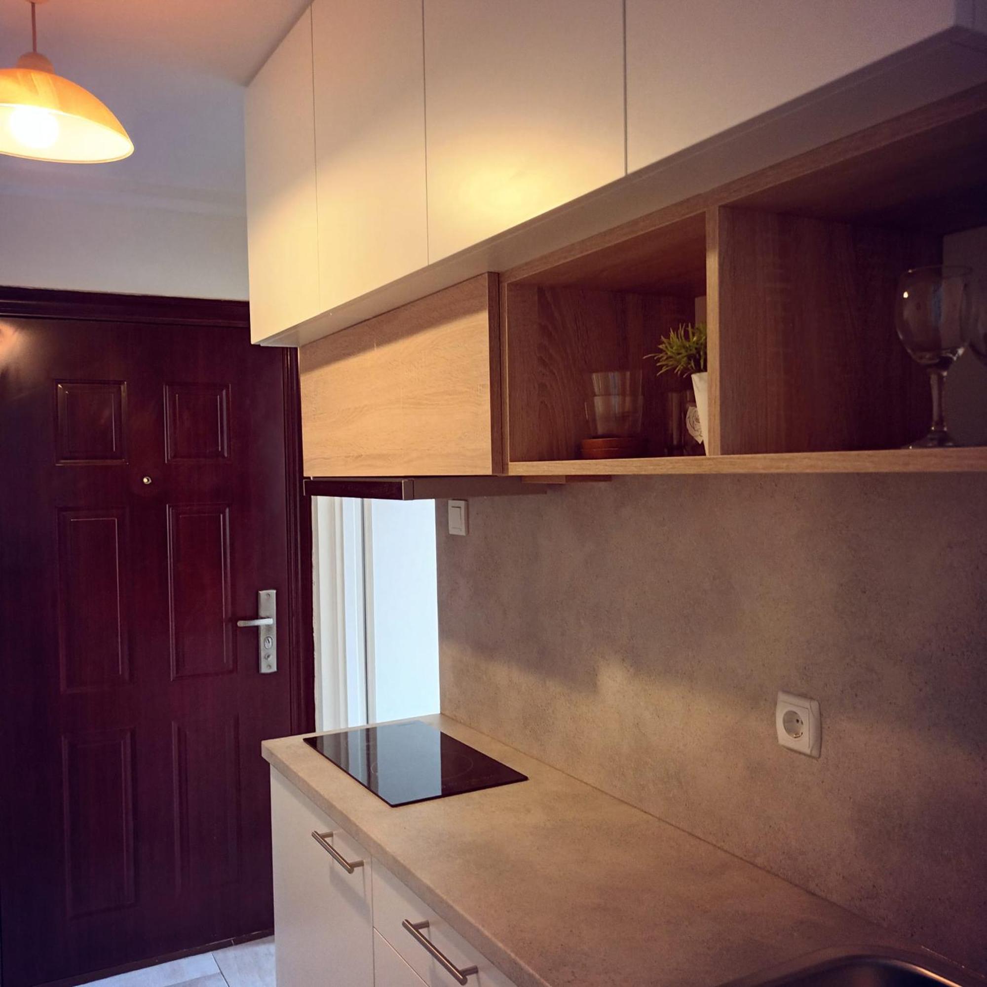 Апартаменты Bright And Modern Studio Near City Center Загреб Экстерьер фото